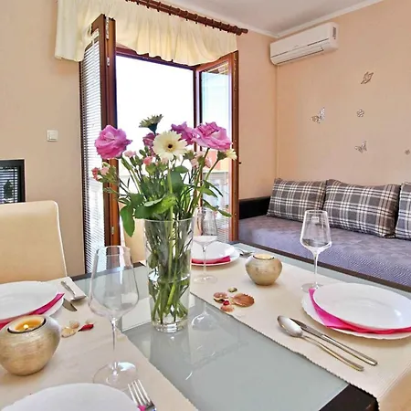Near In Soline-insel Krk 36501 Appartement Soline (Krk)