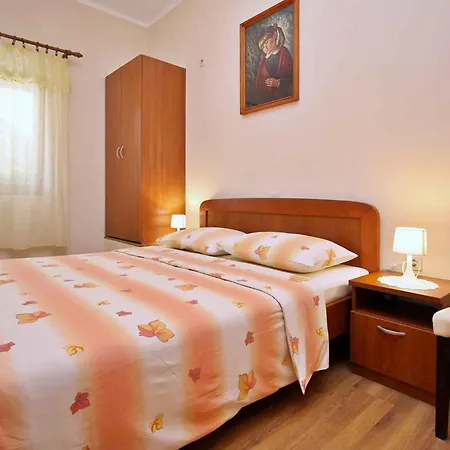Appartement Near In Soline-insel Krk 36501 *